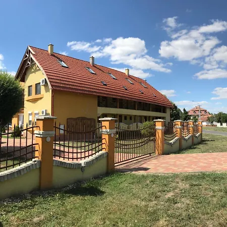 Apartament Pitypang Jula